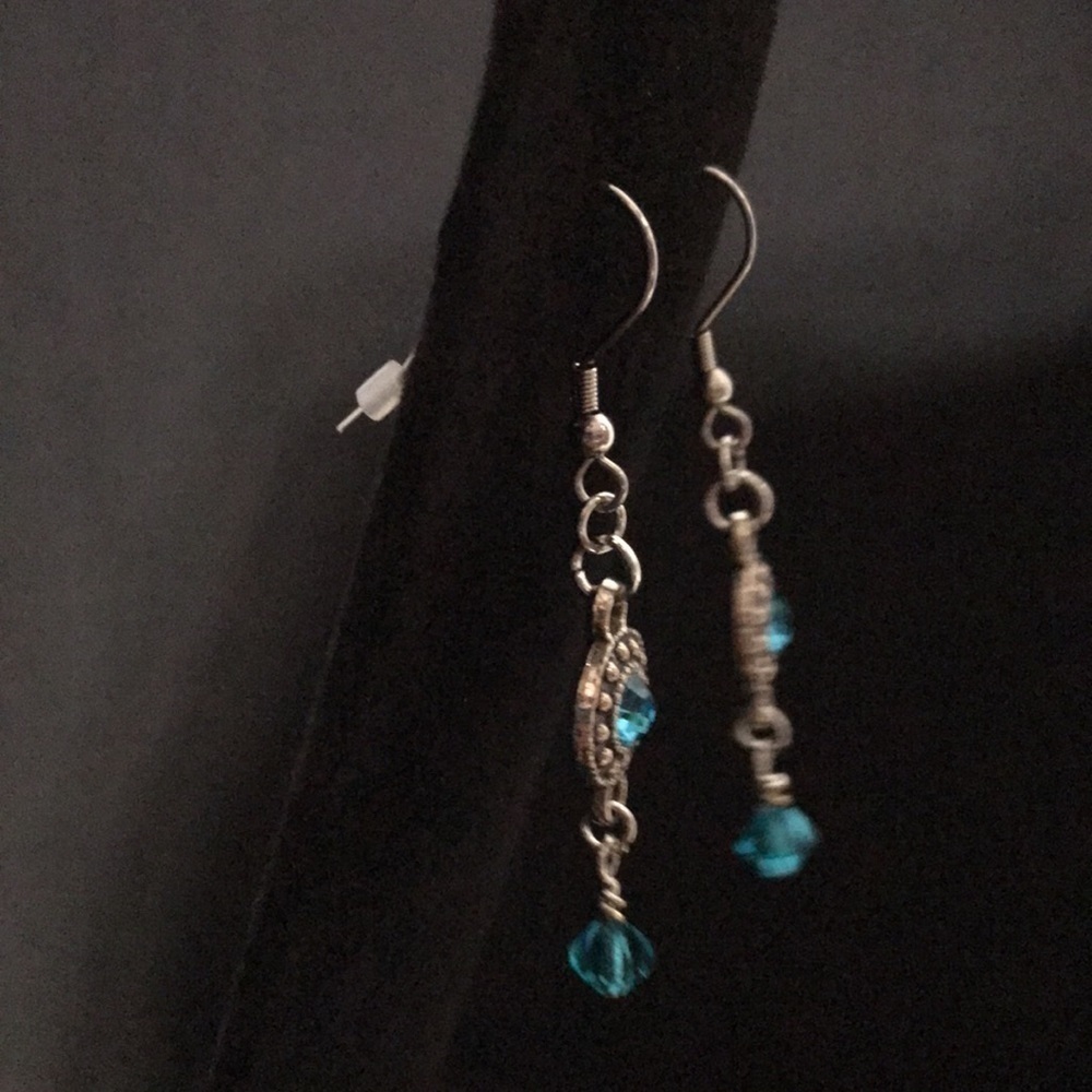 HANDCRAFTED EARRINGS—FISHHOOK DANGLES—Turquoise Colored Glass/Antique Silvertone - Picture 6 of 12